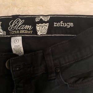 Refuge Jeans